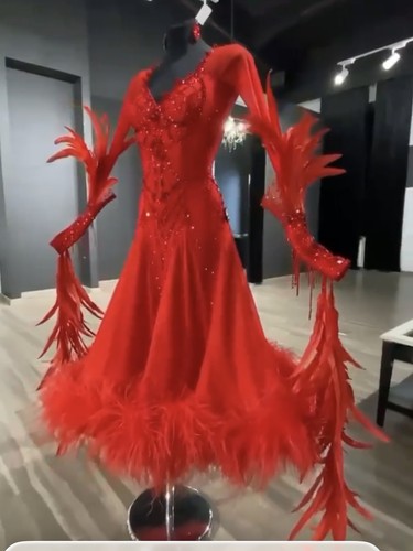 Red arti designer - arti, ballroom